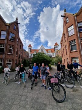 bike tours amsterdam tourist